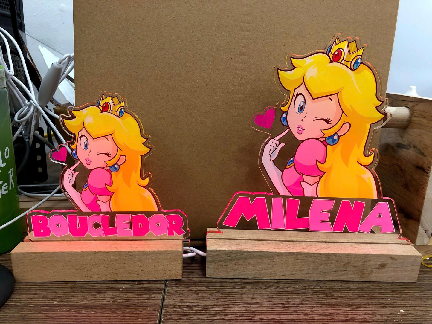 Personalized Princess Peach Mario Wood Base LED Light, Kid Night Light, Custom Name Mario Lamp, Birth Gift, Kid Gift
